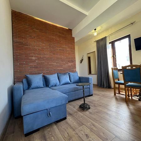 Wine Hills Hotel Тбилиси Екстериор снимка