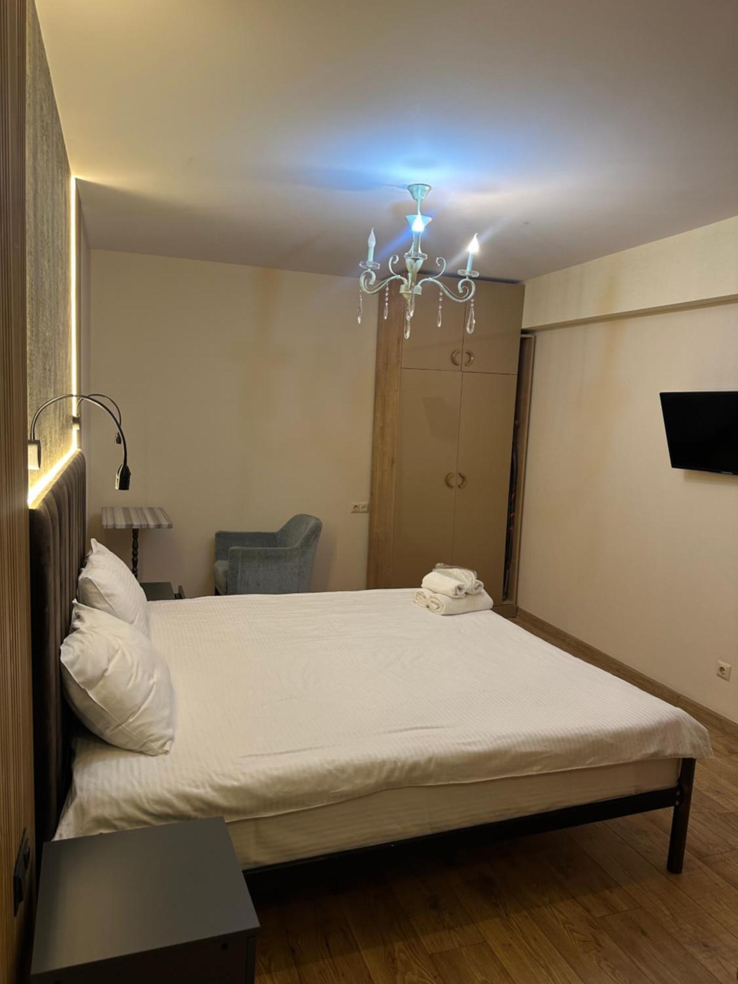 Wine Hills Hotel Тбилиси Екстериор снимка