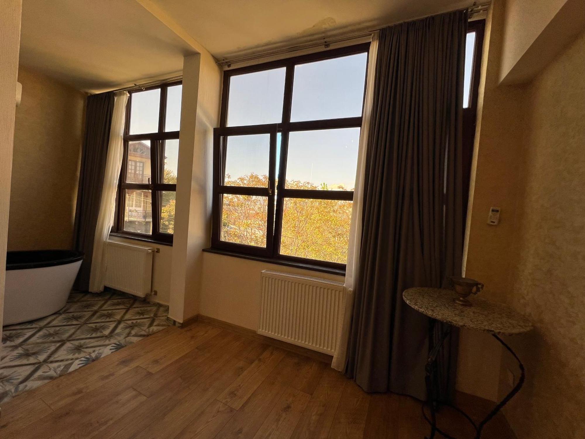 Wine Hills Hotel Тбилиси Екстериор снимка
