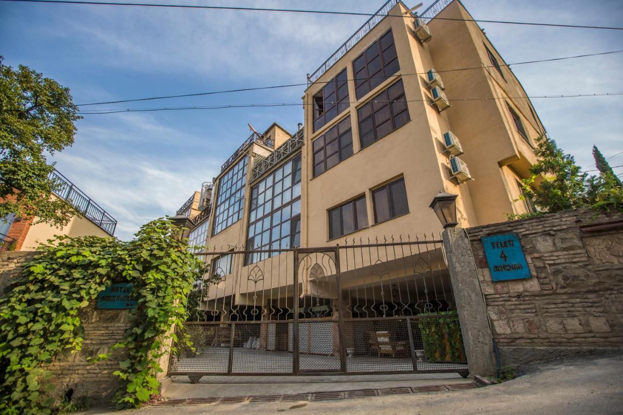 Wine Hills Hotel Тбилиси Екстериор снимка