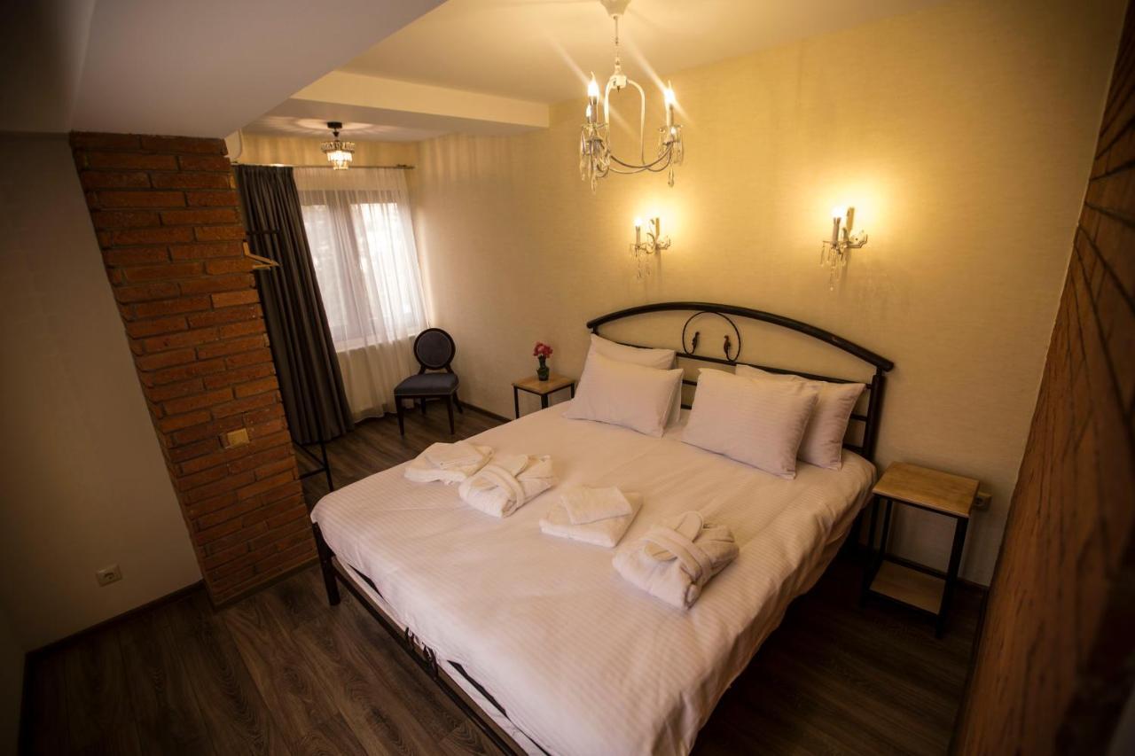Wine Hills Hotel Тбилиси Екстериор снимка