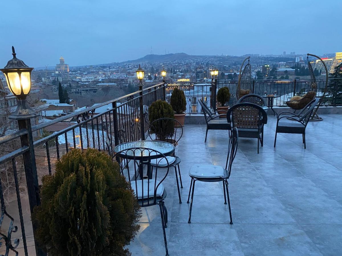 Wine Hills Hotel Тбилиси Екстериор снимка